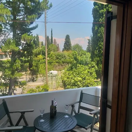 Marina House Apartman